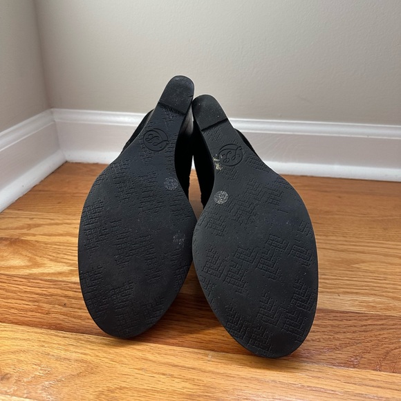 Lightly used Lucky Brand Leather booties size 9 1/2 - Picture 3 of 4